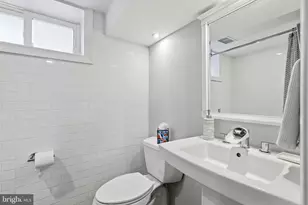 2812 34th St NW, Washington, DC 20008 - Photo 42