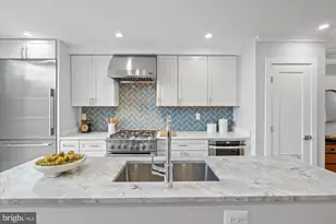 322 A St NE, Washington, DC 20002 - Photo 12