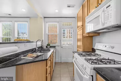 3032 Park Place NW, Washington, DC 20001 - Photo 12