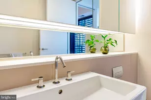 925 H St NW, Washington, DC 20001 - Photo 20