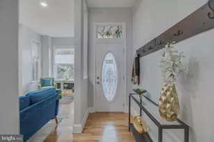 239 8th St NE, Washington, DC 20002 - Photo 16