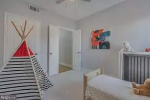 239 8th St NE, Washington, DC 20002 - Photo 26