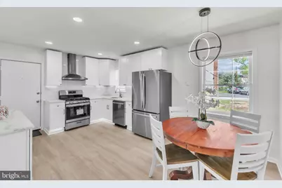 4308 Nannie Helen Burroughs Avenue NE, Washington, DC 20019 - Photo 4