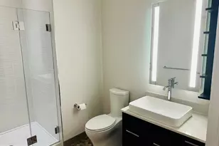 70 N Street SE, Washington, DC 20003 - Photo 10