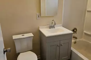 10 Halley Pl SE, Washington, DC 20032 - Photo 4