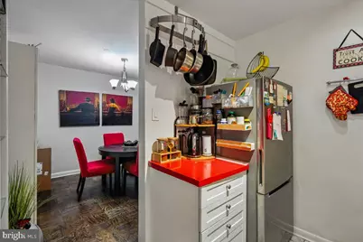 1260 21st Street NW #111, Washington, DC 20036 - Photo 8