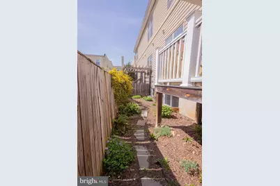 423 18th Street NE #12, Washington, DC 20002 - Photo 38