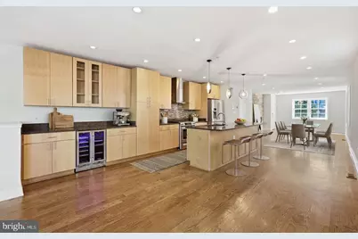 1820 Independence Avenue SE #1, Washington, DC 20003 - Photo 2