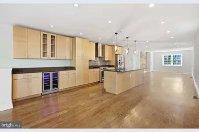 1820 Independence Avenue SE #1, Washington, DC 20003 - Photo 6