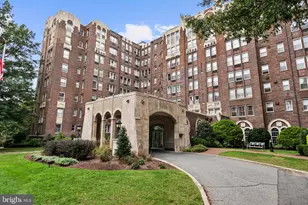 4000 Cathedral Ave NW, Washington, DC 20016 - Photo 4