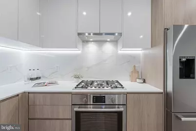 4017 Davis Place NW #6, Washington, DC 20007 - Photo 8