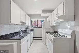 2325 42nd St NW, Washington, DC 20007 - Photo 2