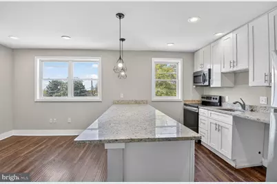 622 Eastern Avenue NE #301, Washington, DC 20019 - Photo 4