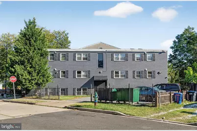 622 Eastern Avenue NE #301, Washington, DC 20019 - Photo 1