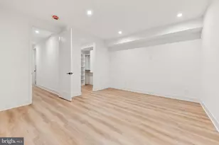 2507 I St NW, Washington, DC 20037 - Photo 28