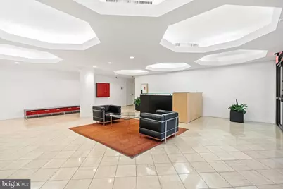 1015 33rd Street NW #402, Washington, DC 20007 - Photo 2