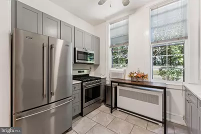 3039 Macomb Street NW #16, Washington, DC 20008 - Photo 12