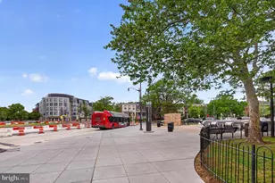 747 Kentucky Ave SE, Washington, DC 20003 - Photo 30