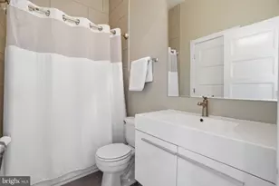 3222 Warder St NW, Washington, DC 20010 - Photo 14