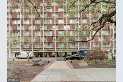 800 4th Street SW #N-703, Washington, DC 20024 - Photo 4