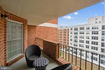 1230 23rd Street NW #707, Washington, DC 20037 - Photo 4