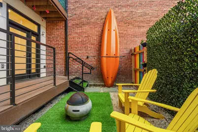 1729 T Street NW #03, Washington, DC 20009 - Photo 30