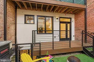 1729 T St NW, Washington, DC 20009 - Photo 32