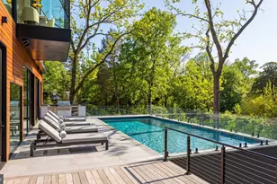 2676 Chain Bridge Rd NW, Washington, DC 20016 - Photo 2