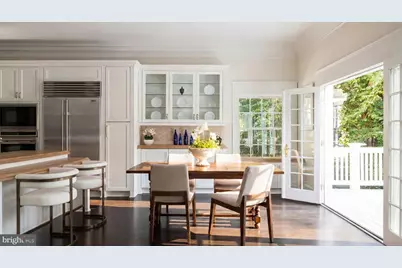 2913 University Terrace NW, Washington, DC 20016 - Photo 12