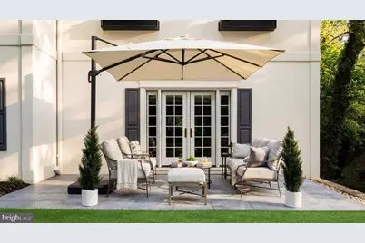 2913 University Terrace NW, Washington, DC 20016 - Photo 2