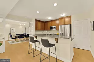 1661 Crescent Pl NW, Washington, DC 20009 - Photo 10