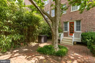 1661 Crescent Pl NW, Washington, DC 20009 - Photo 4