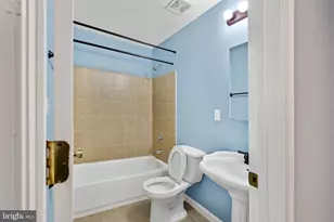 5210 F SE, Washington, DC 20019 - Photo 10