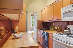 1865 Mintwood Pl NW, Washington, DC 20009 - Photo 12