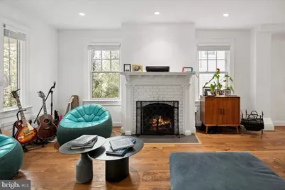 2017 Klingle Road NW, Washington, DC 20010 - Photo 2