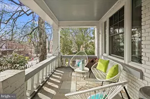 2017 Klingle Rd NW, Washington, DC 20010 - Photo 2