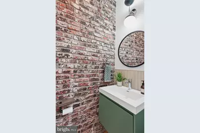 1227 E Street SE, Washington, DC 20003 - Photo 18
