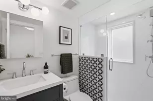 1227 E St SE, Washington, DC 20003 - Photo 52