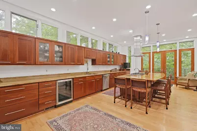 2807 Chesterfield Place NW, Washington, DC 20008 - Photo 10