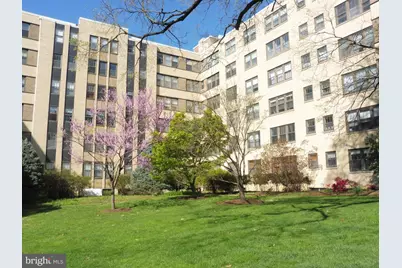 3901 Cathedral Avenue NW #16, Washington, DC 20016 - Photo 2