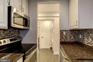 2022 N St NW, Washington, DC 20036 - Photo 8