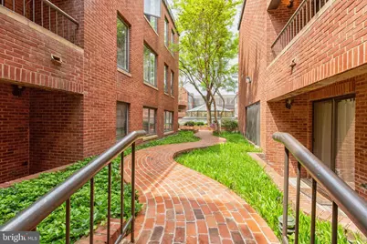 1080 Wisconsin Avenue NW #1003, Washington, DC 20007 - Photo 6