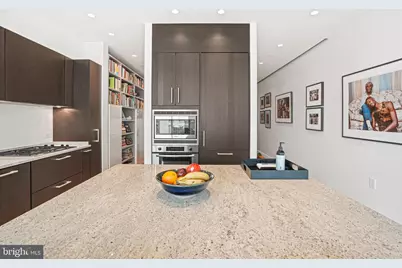 1177 22nd Street NW #8J, Washington, DC 20037 - Photo 14