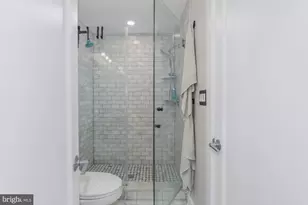 1444 Harvard St NW, Washington, DC 20009 - Photo 30