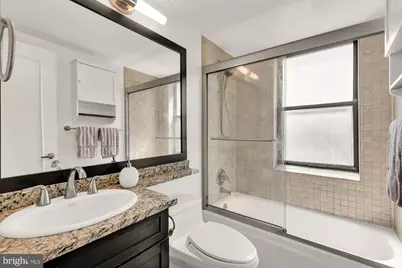 1727 R Street NW #402, Washington, DC 20009 - Photo 22