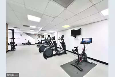 2111 Wisconsin Avenue NW #110, Washington, DC 20007 - Photo 20