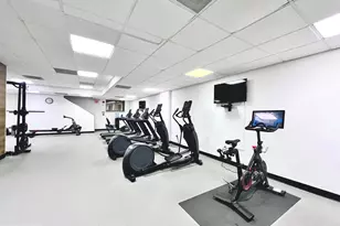 2111 Wisconsin Ave NW, Washington, DC 20007 - Photo 20