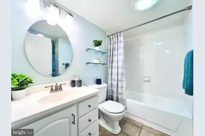 2111 Wisconsin Avenue NW #110, Washington, DC 20007 - Photo 14