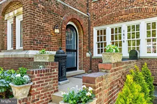 1616 44th St NW, Washington, DC 20007 - Photo 2