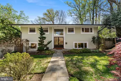 2820 Ellicott Street NW, Washington, DC 20008 - Photo 2